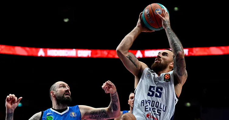 Anadolu Efes, Zenit’i mağlup etti!
