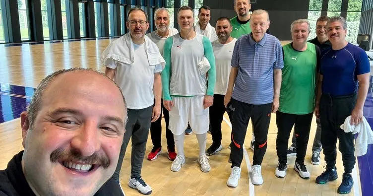 Başkan Erdoğan, basketbol maçı yaptı! O anları Varank paylaştı: Maç sonrası özçekim...