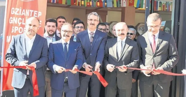 Uluslararası Kitap Kahve Gaziantep’te açıldı