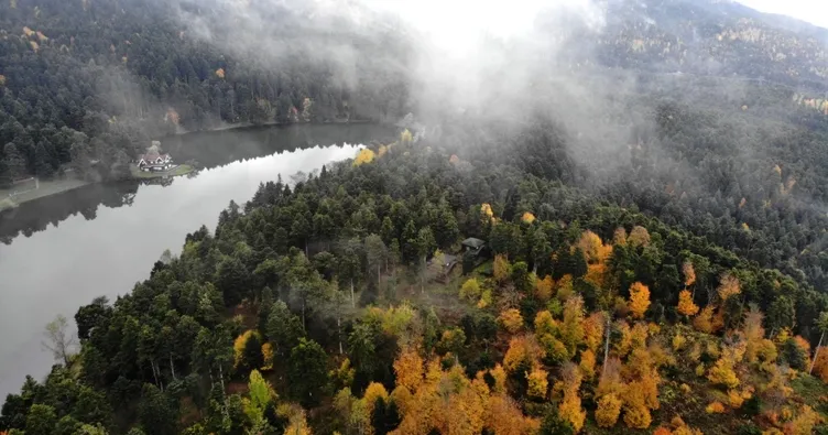 Sonbaharda tatilciler Gölcük’e akın etti