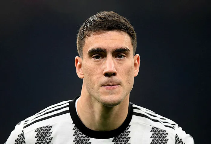 juventustan-dusan-vlahovic-karari-1681210193160.jpg