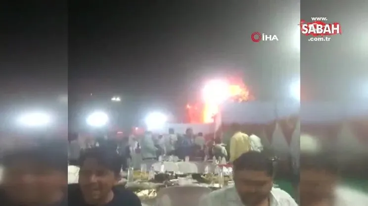 Düğünde çıkan yangına rağmen yemek yemeye devam ettiler | Video