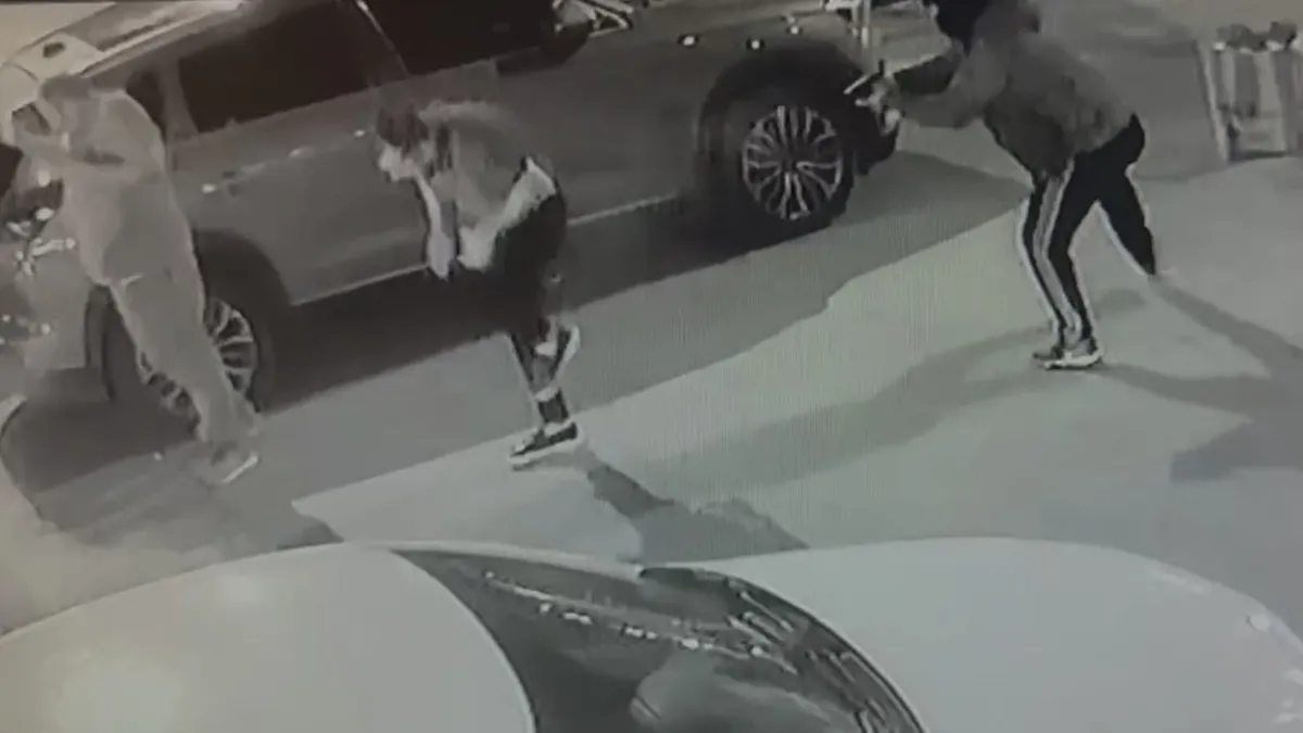 Gece kulübüne silahlı saldırı: 2 yaralı