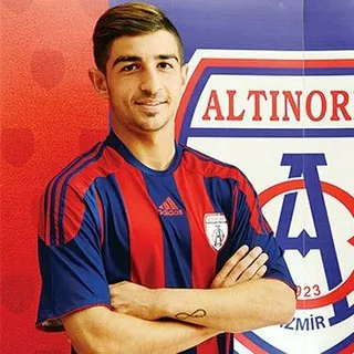Altýnordu'da Yusuf Acer'in gözü Avrupa'da