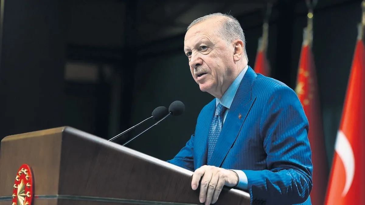 Bizim kırmızı çizgimiz Aziz milletimizdir
