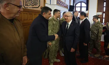 Bakan Güler, bayram namazını Hatay’daki tarihi Habib-i Neccar Camisi’nde kıldı