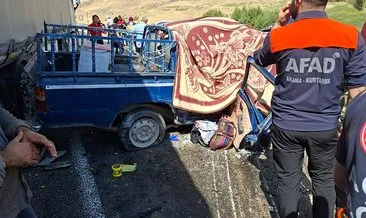 SON DAKİKA: Hakkari - Van karayolunda katliam gibi kaza! 4 ölü 2 yaralı #hakkari