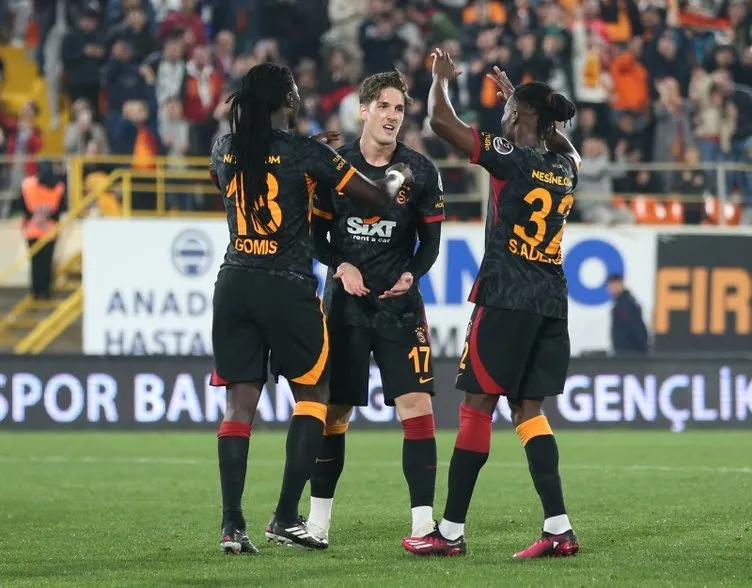 Son dakika Galatasaray haberleri: Dünya yıldızından Galatasaray’a müjdeli haber geldi! Eski dost devreye girdi: Süper Lig’de yılın transferi geliyor…