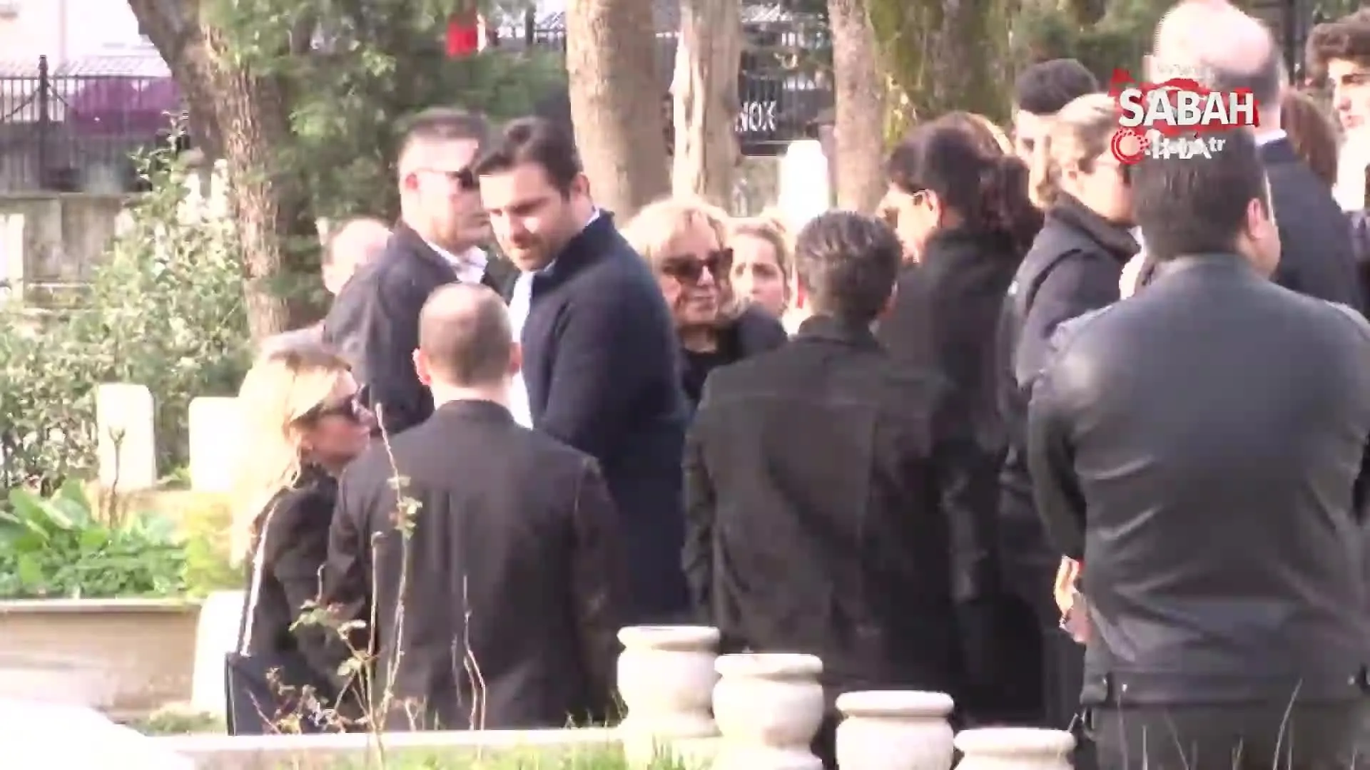 Mina Basaran Mezari Basinda Anildi Videosunu Izle Son Dakika Haberleri