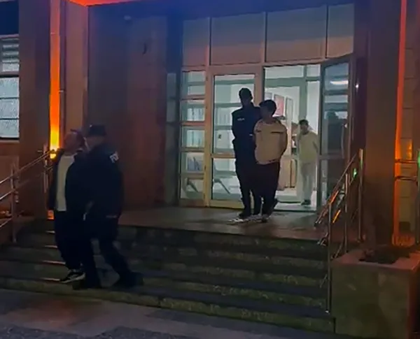 Firari Hükümlü Baba ve İki Oğlu