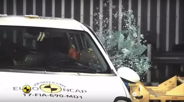 Tarihin en güvensiz otomobili oldu