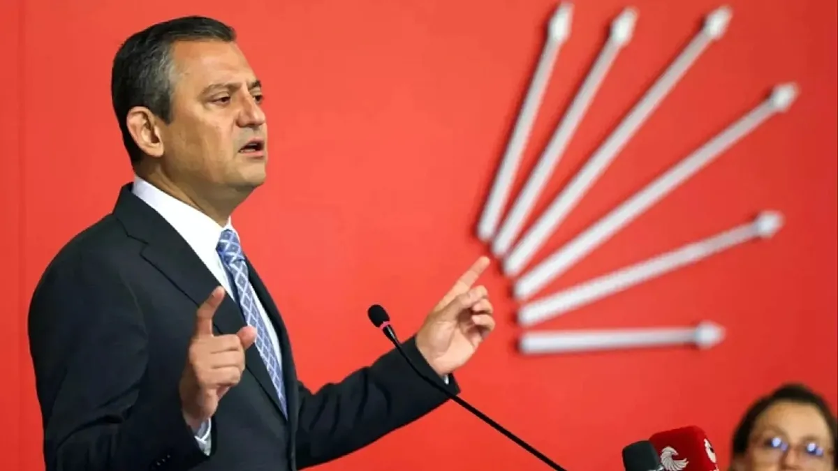 CHP’deki istifalarda ‘yığma üye’ oyunu: İstifaların arka planında çarpıcı detay haber görseli