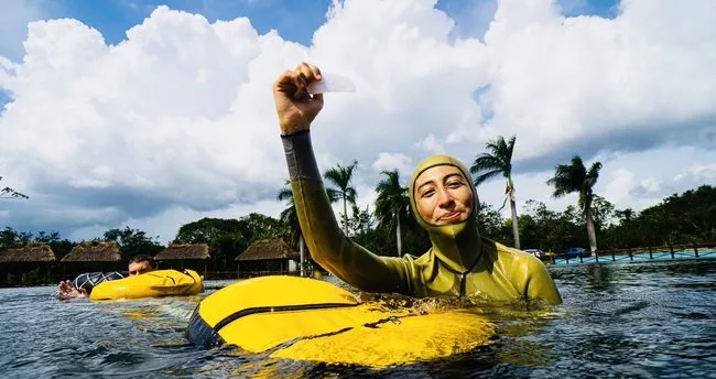Serbest dalışçı Fatma Uruk Meksika'da tarih yazdı!