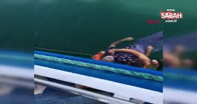 İstanbul- Ada vapurundan denize düşen kişiyi yolcular kurtardı! O anlar kamerada! | Video