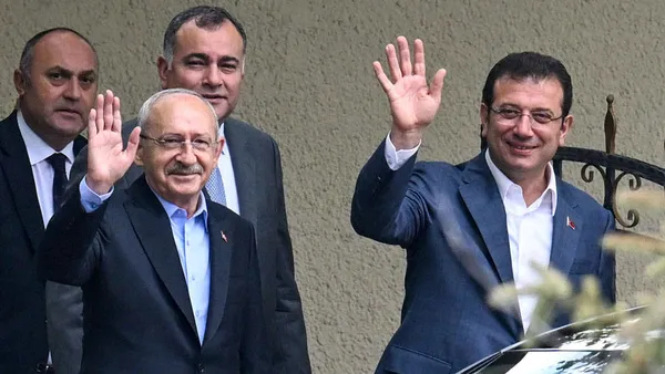 imamoglu-rotayi-yeniden-istanbula-kirdi-eski-chpli-sevigenden-bomba-sozler-iki-buyuksehire-dikkat-cekti-kaybed-1691267691107.jpg İmamoğlu rotayı yeniden İstanbul'a kırdı! Eski CHP'li Sevigen'den iki büyükşehire dikkat çekti: Kaybederler