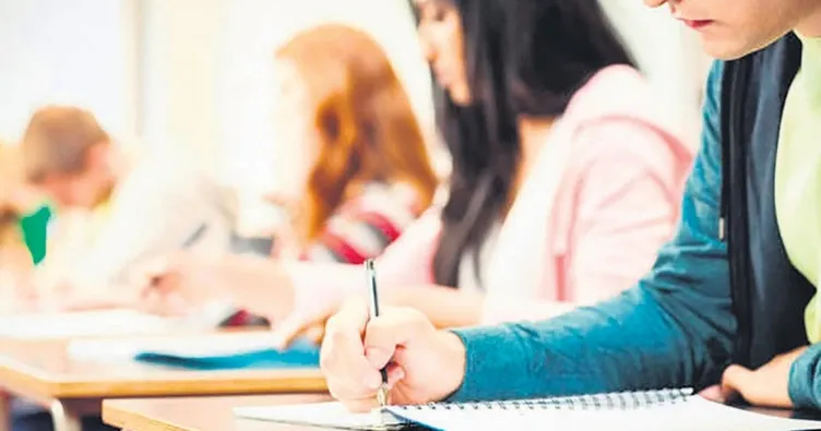 YKS’de son dönemeç: Bol soru çözün