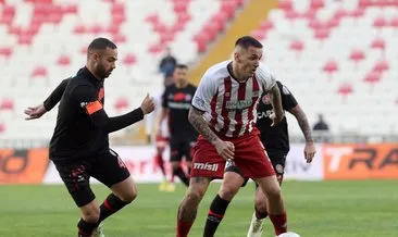 Sivasspor 3 puanı tek golle aldı! Karagümrük deplasmanda kazanamadı