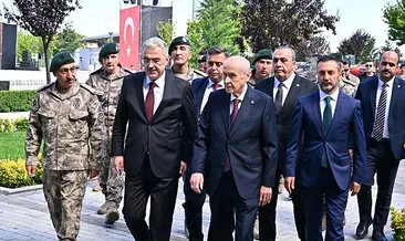 MHP lideri Bahçeli Özel Harekat Başkanlığı’nı ziyaret etti