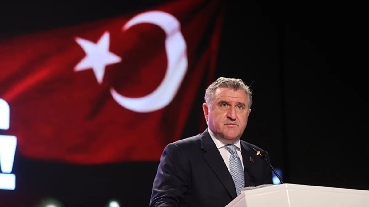 Bakan Osman Aşkın Bak, Paris Olimpiyatları'nda milli sporculara güveniyor