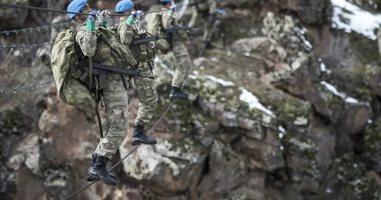 TSK’ya 30’dan fazla yeni komando bölüğü