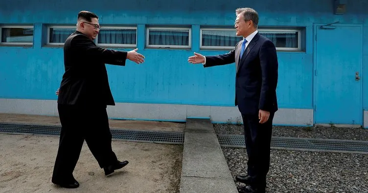 1 yıl sonra ilk kez! Kuzey ve Güney Kore arasında telefon görüşmesi...