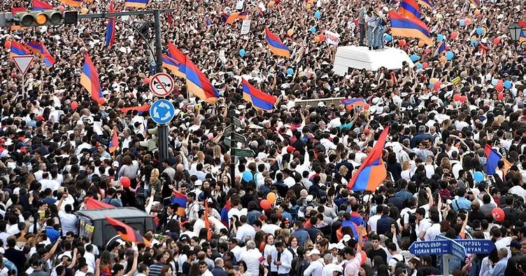 Ermenistan erken seçime gidiyor!