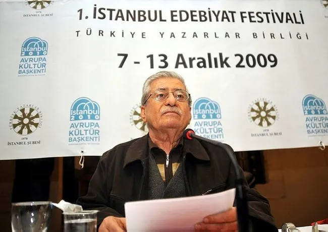 medeniyet-davasinin-abide-ismi-rasim-ozdenorene-veda-1658674488592.jpg
