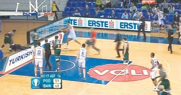 Karadağ’da yumruklar konuştu