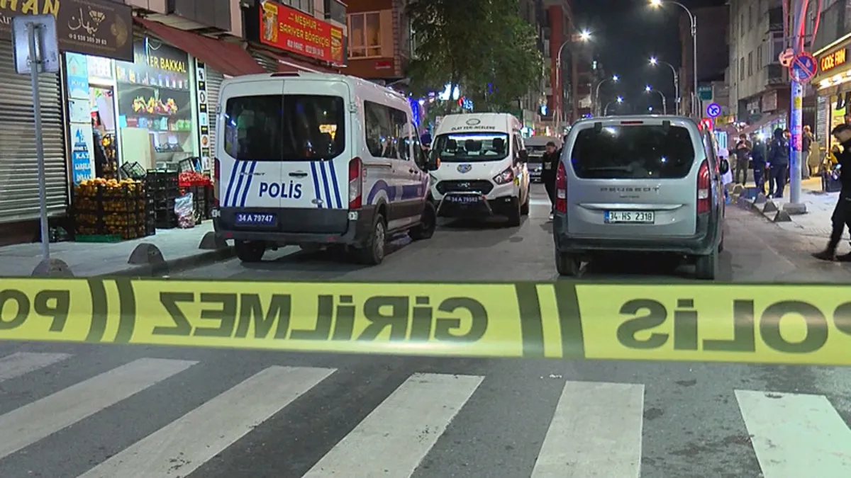 Sultangazi’de eski koca dehşeti: 1 ölü, 1 ağır yaralı Sultangazi’de eski koca dehşeti: 1 ölü, 1 ağır yaralı