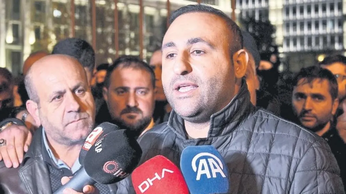 Özel Halk Otobüsü sahiplerinden protesto... Araç başı 2 milyon TL alacakları var