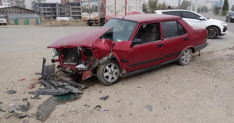 Malatya’da iki araç çarpıştı: 2 yaralı