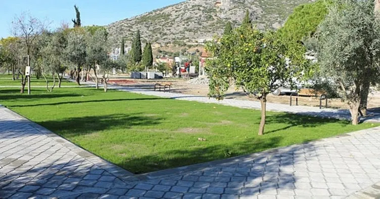Kuşadası Belediyesi 6 yeni park yapıyor