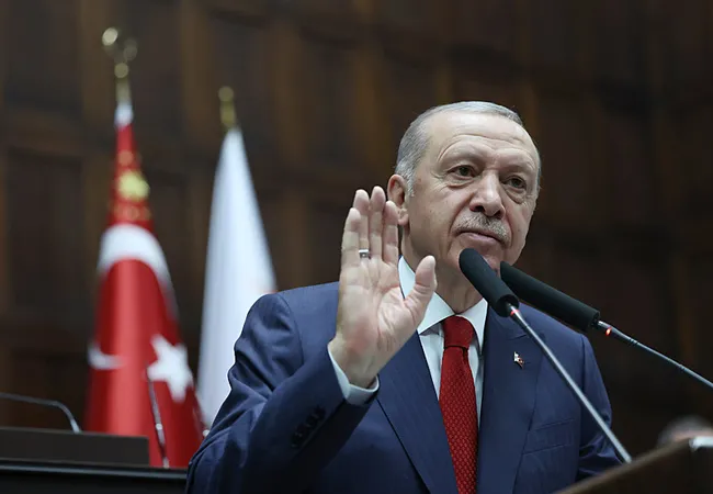 son-dakika-baskan-erdogandan-siyasette-yumusama-surecine-iliskin-aciklama-normallesmesi-gereken-muhalefettir-1719395755851.jpeg Son dakika: Başkan Erdoğan'dan siyasette 'yumuşama' sürecine ilişkin açıklama: Normalleşmesi gereken muhalefettir