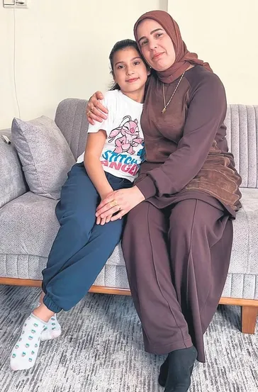 ‘Halasıydım annesi oldum’