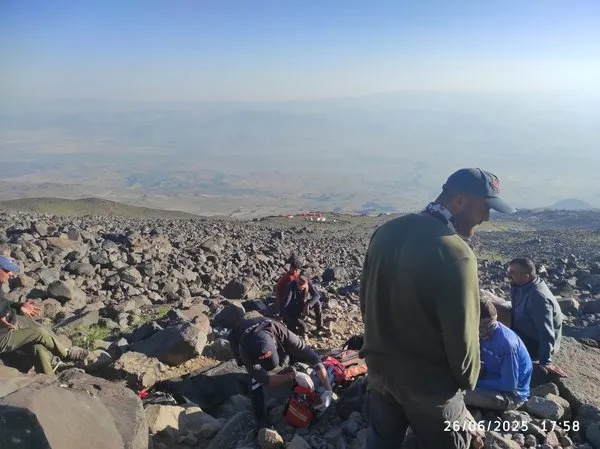 Kurtarma Ekibi Çalışmaları