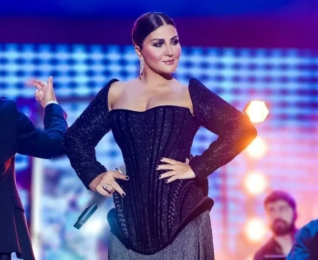 Yıllar ona hiç dokunmamış! Sibel Can ve kızı Melisa Ural’a beğeni yağdı: Güzelliği genetikmiş