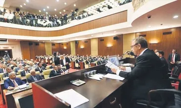 Üslubu eleştiri yağmuruna tutuldu