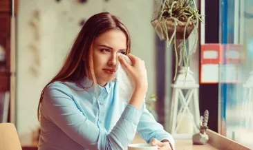 Mutlu olunca neden ağlarız?