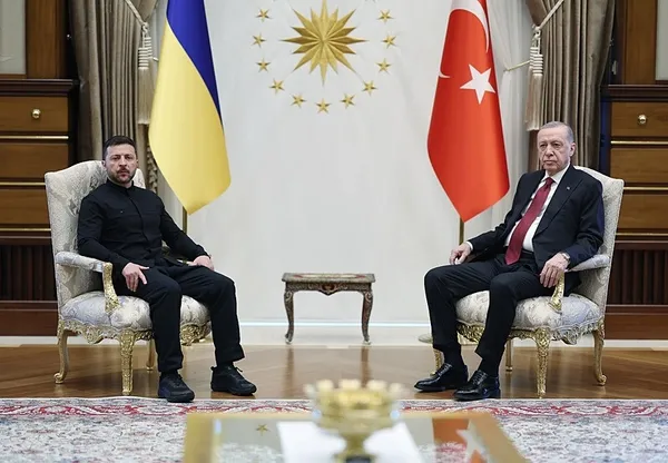 Yunan basınından Türk diplomasisine övgü: Tüm oyunu Erdoğan oynuyor