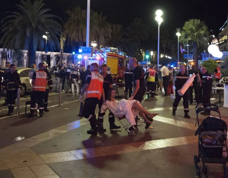 Fransa’daki terör saldırısından ilk kareler