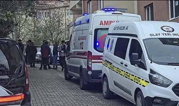 Anne babasını öldürüp canına kıydı
