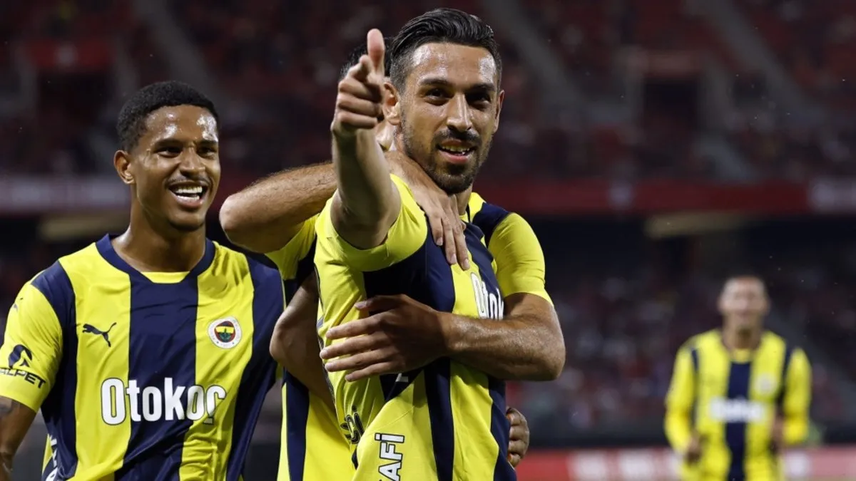 Son dakika: Fenerbahçe'nin yıldızı için yurt dışında sıraya girdiler!