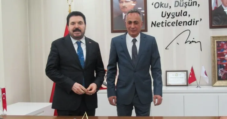 Ağrı Belediye Başkanlığına Metin Karadoğan seçildi