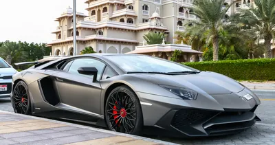 Dünyanın en pahalı otomobilleri belli oldu! Fiyatları dudak uçuklatıyor!