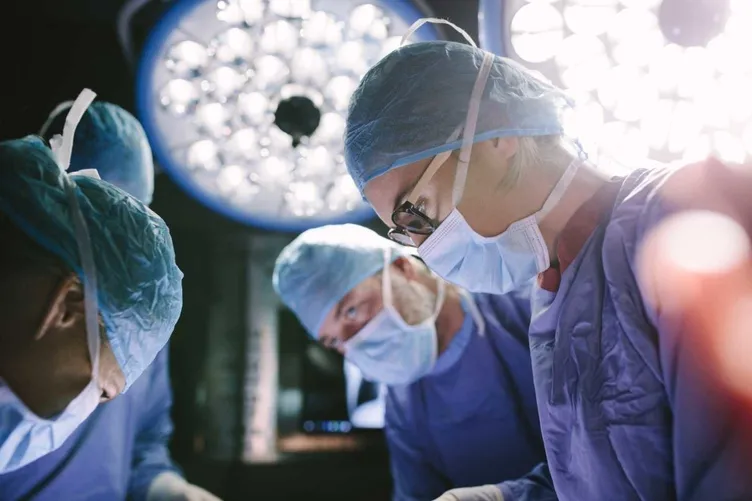SON DAKİKA | Doktor Büşra’nın estetik sevdası kabusu oldu: Kliniğe giden genç kadın ölümden döndü