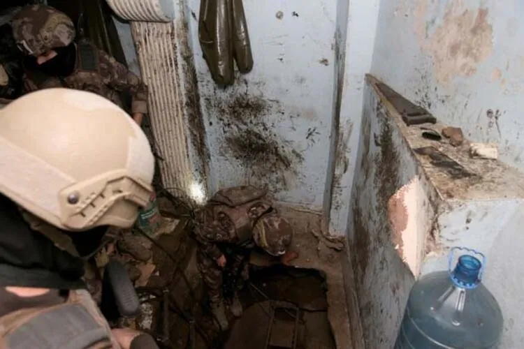 Uyuşturucu operasyonu! İstanbul'un göbeğinde bulundu! 30 metrelik tünel! İki girişi var...