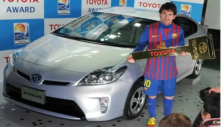Messi’nin otomobil koleksiyonu