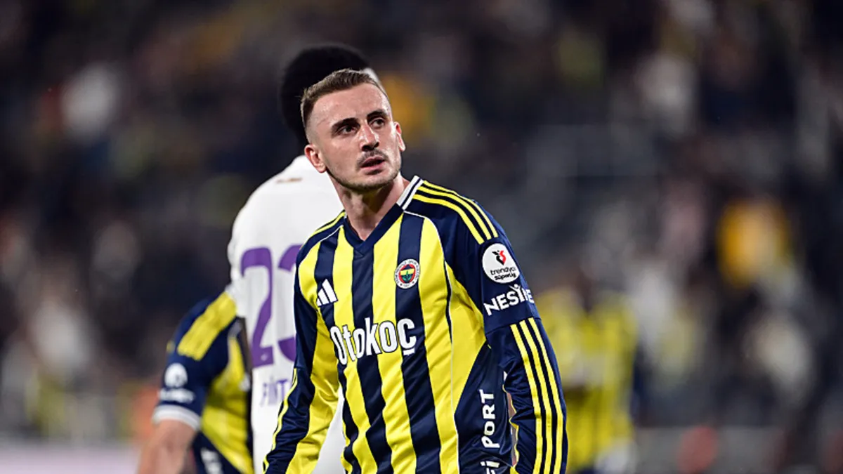 Fenerbahçe’de Kerem Aktürkoğlu’ndan transfer sözleri! ‘Pişmanlık yaşamayacağım’ Fenerbahçe’de Kerem Aktürkoğlu’ndan transfer sözleri! ‘Pişmanlık yaşamayacağım’