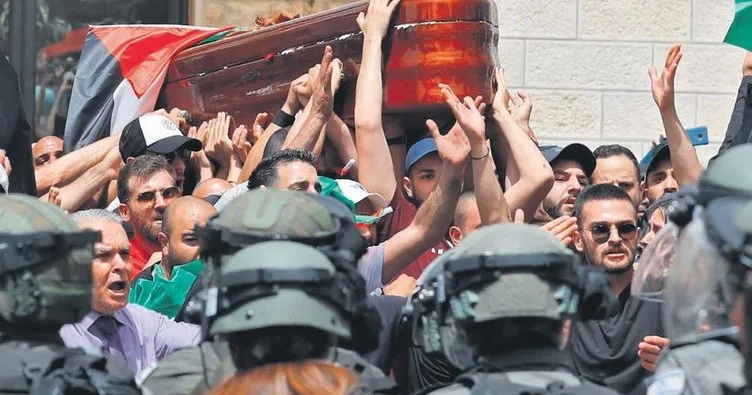 İşgalci İsrail askeri cenazeye de saldırdı