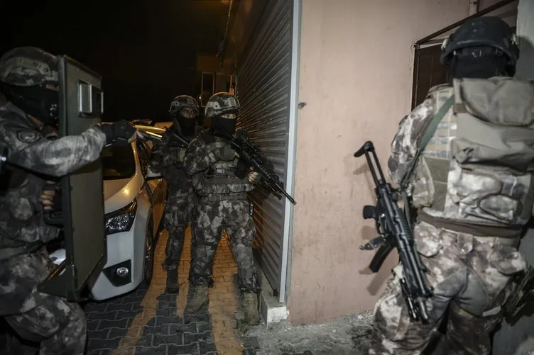 Adana’da 2 bin 500 polisle uyuşturucu operasyonu